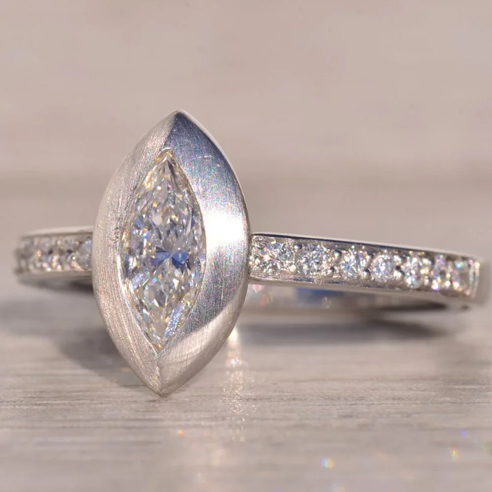 Designer Diana Vincent Signed Marquise Engagement Ring in Platinum - Picture 2 of 10